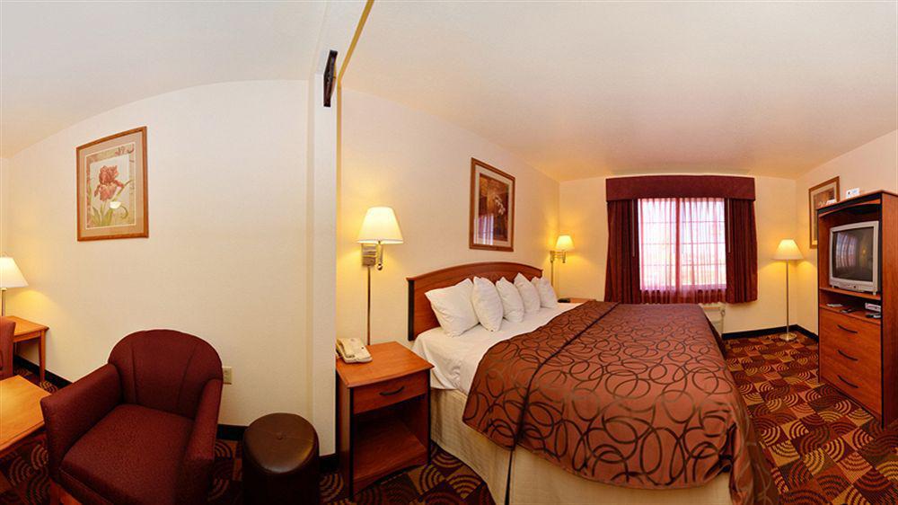 Best Western Laramie Inn & Suites Стая снимка